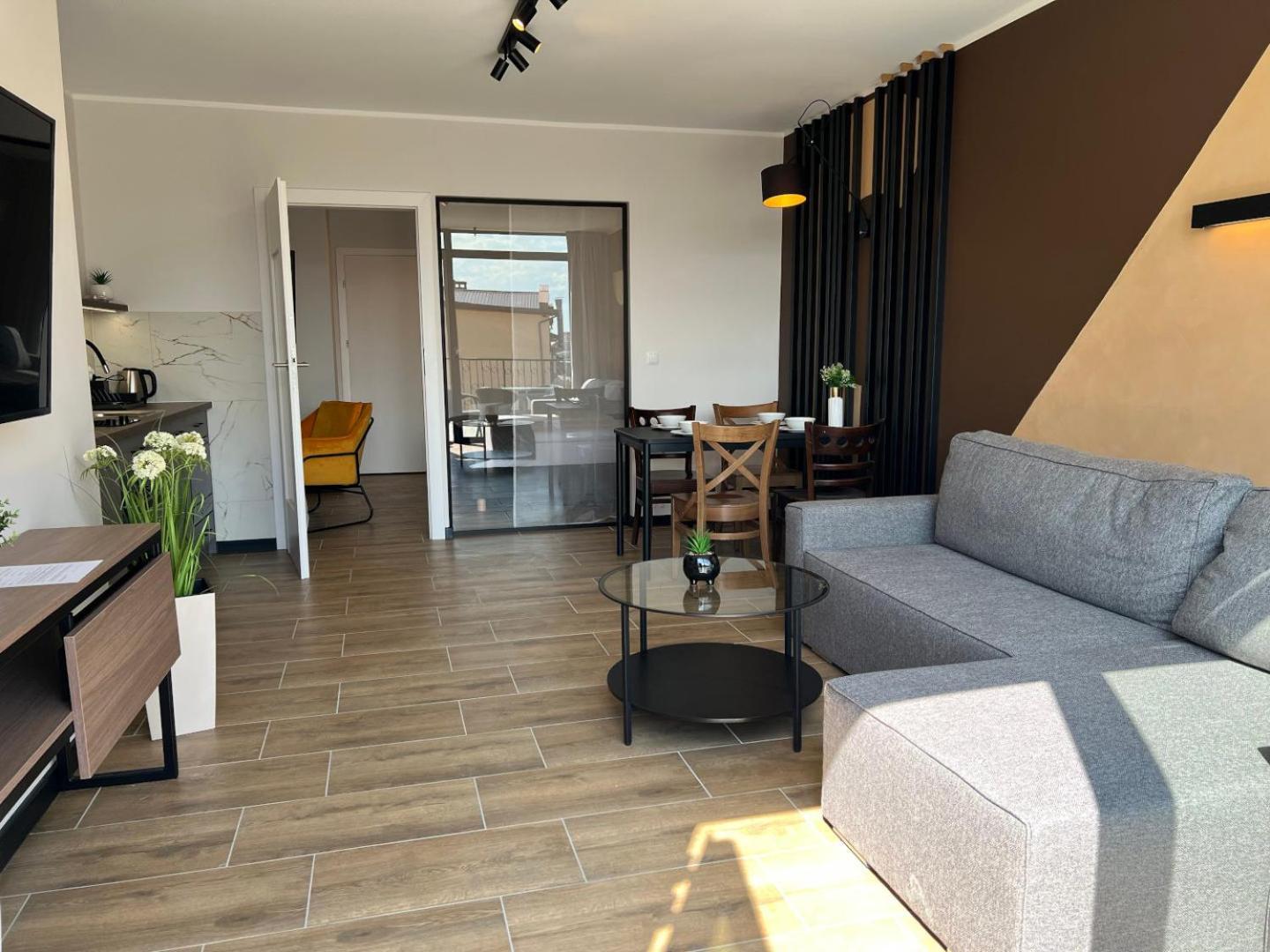 Party Avangarde Apartments City Center Leba Exteriér fotografie